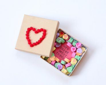 DIY Valentine Candy Boxes DIY Valentine Candy Boxes