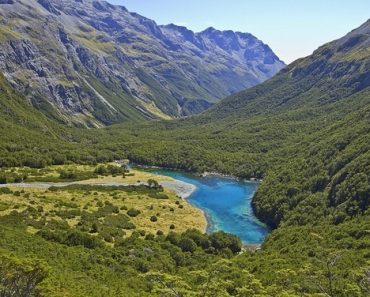 Blue Lake - New Zealand - The Clearest Lake In The World The clearest lake in the world
